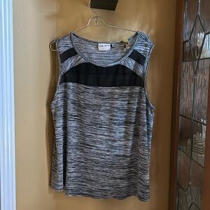 Dress black and white tank top